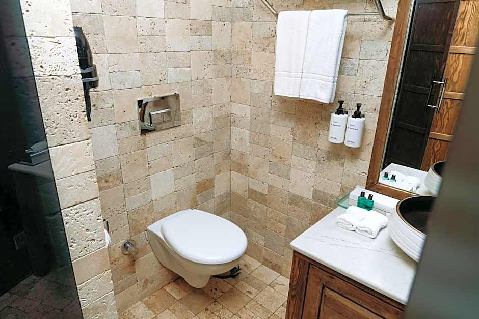 Doors Urla Hotel & Bungalows