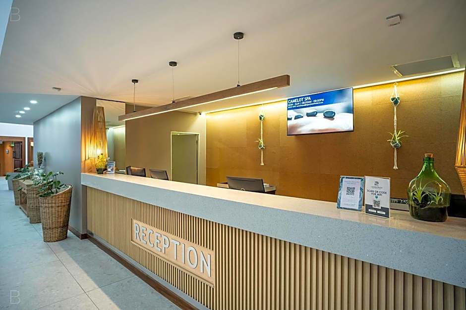 Lagoon Beach Hotel Apartments