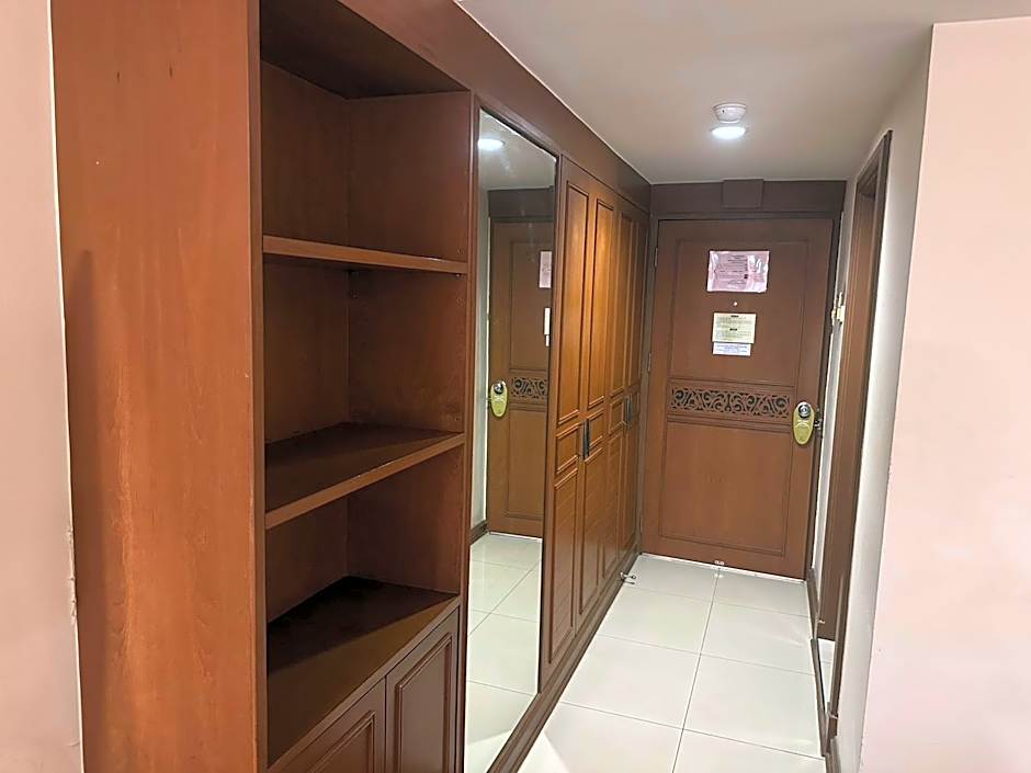 Chakungrao Riverview Hotel