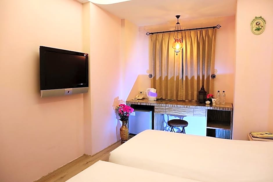 Moroccan Holiday Suite