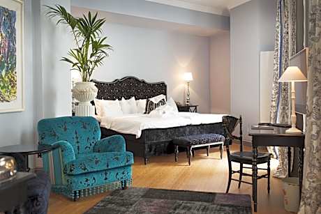 Large Premium Double Room