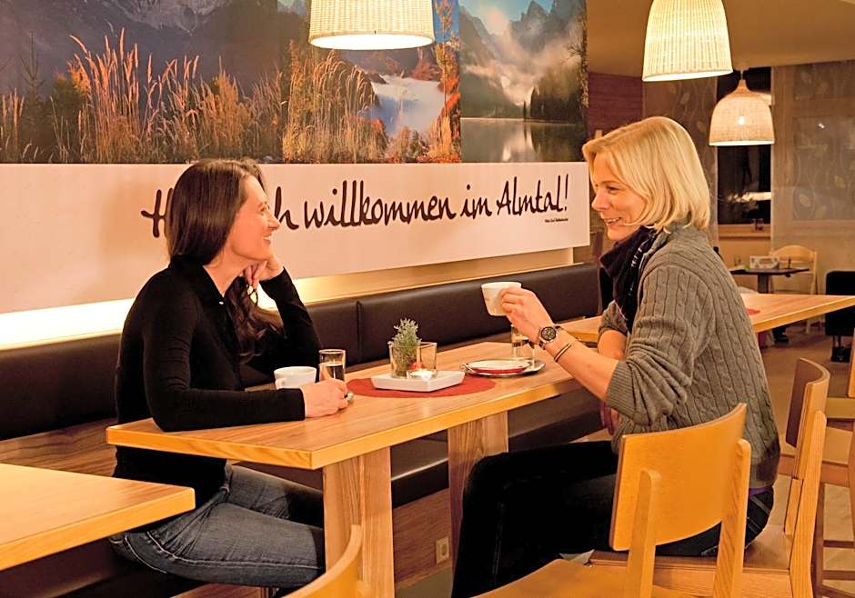 JUFA Hotel Grünau im Almtal