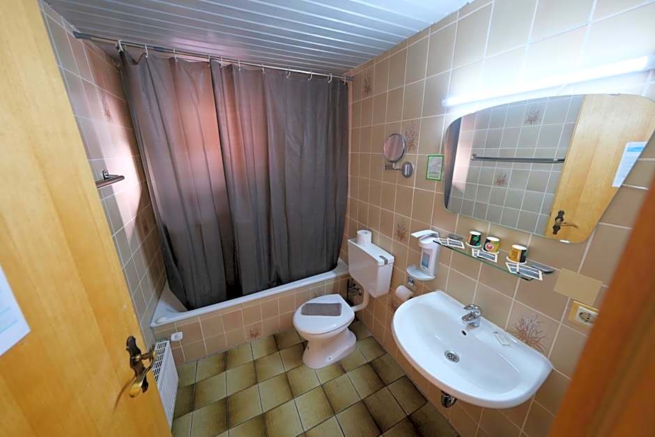 B und B Titisee Hotel Sonnenmatte nahe Badeparadies