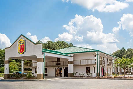 Super 8 by Wyndham Dothan