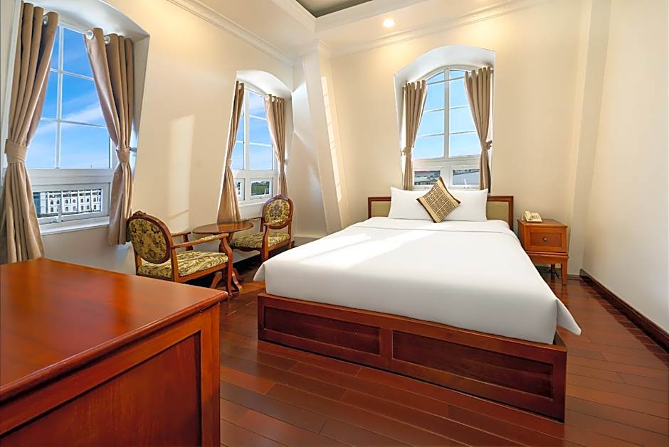 Diamond Hotel