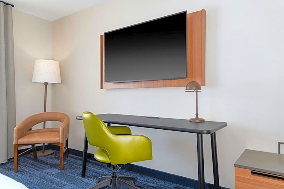 Fairfield by Marriott Inn & Suites Norfolk