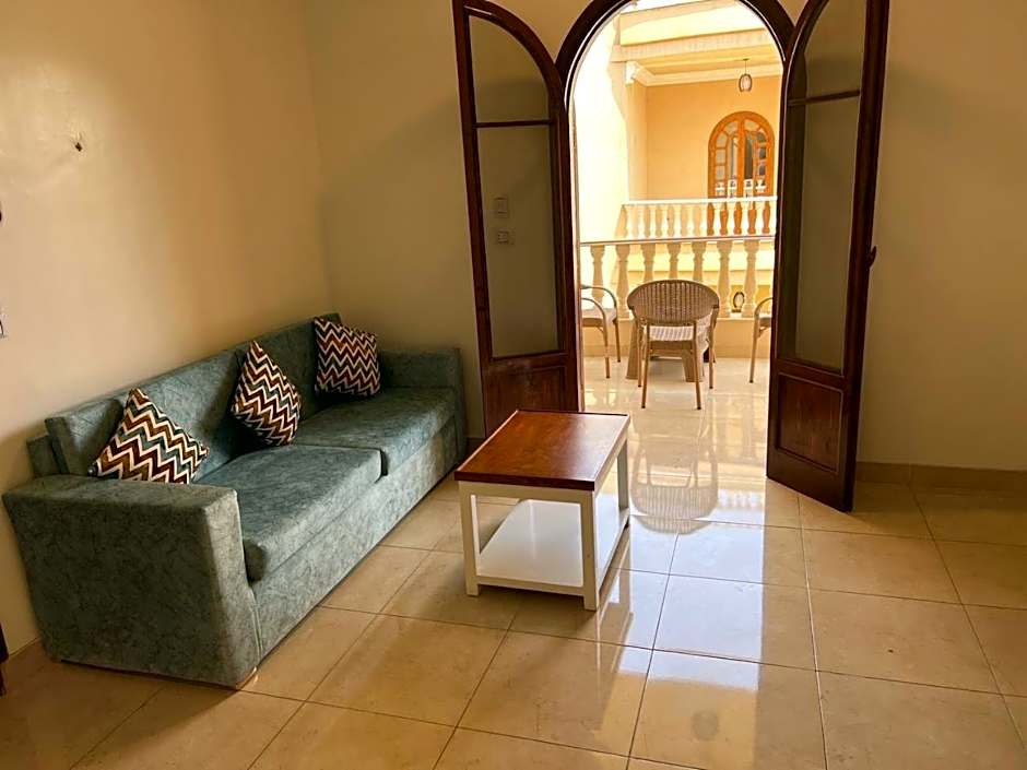 Mikhaila Guest House
