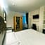 Hotel Holiday