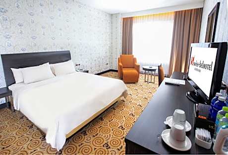 Grand Deluxe Double Room