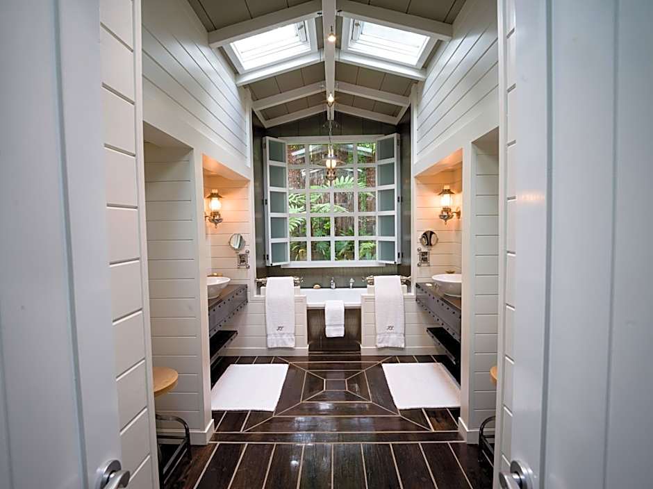 Huka Lodge, Beckons