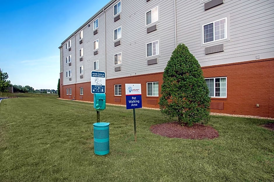 Candlewood Suites Bowling Green