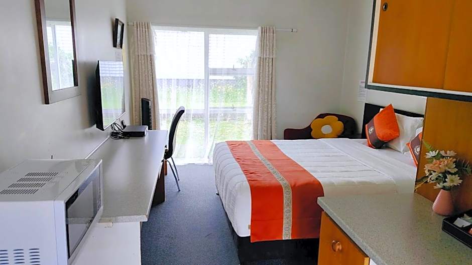Motel Six