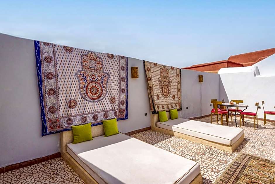 Riad 7 chambres - Petit dejeuner gratuit