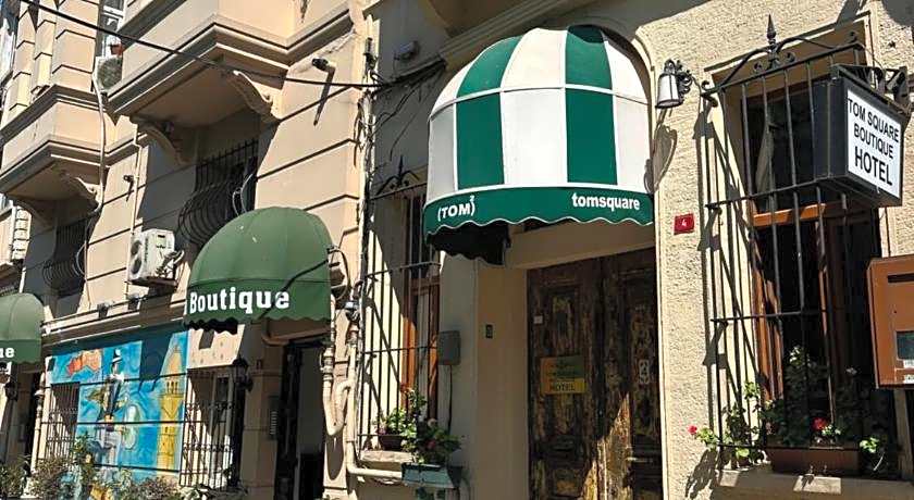 Tom Square Boutique Hotel