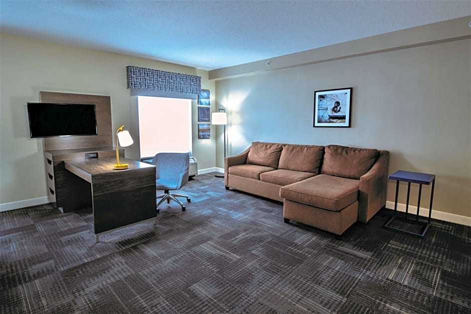 Hampton Inn By Hilton And Suites Chesapeake-Battlefield Blvd