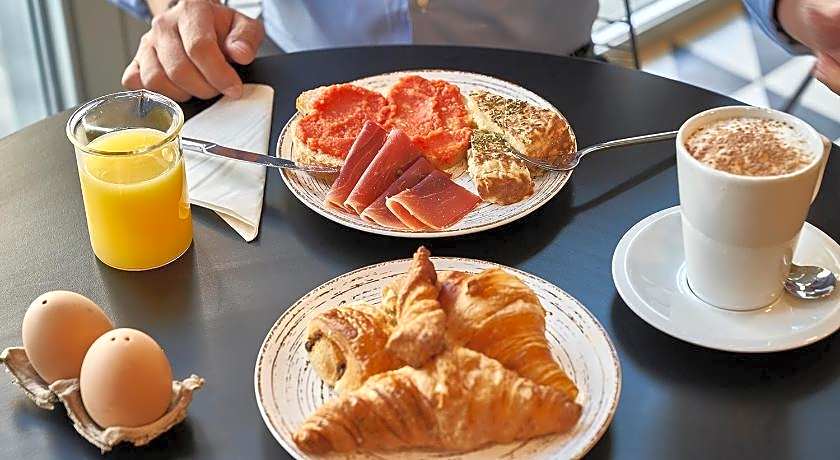 ibis Barcelona Pza Glories 22