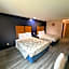 Paradise Inn & Suites