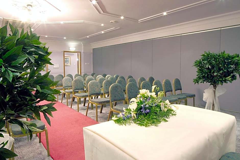 Holiday Inn A55 Chester West By IHG