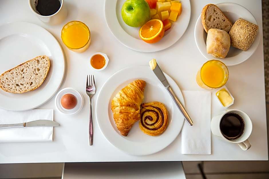 Holiday Inn Express Amsterdam - Schiphol By IHG