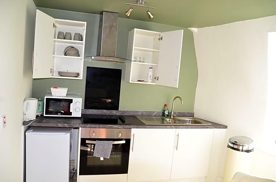 Blok 3 -Jacuzzi Suites, Apartment & Ensuite Rooms