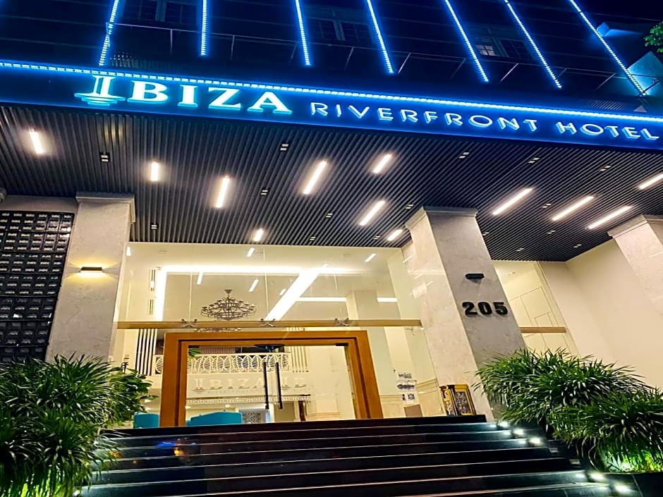 Ibiza Riverfront Hotel