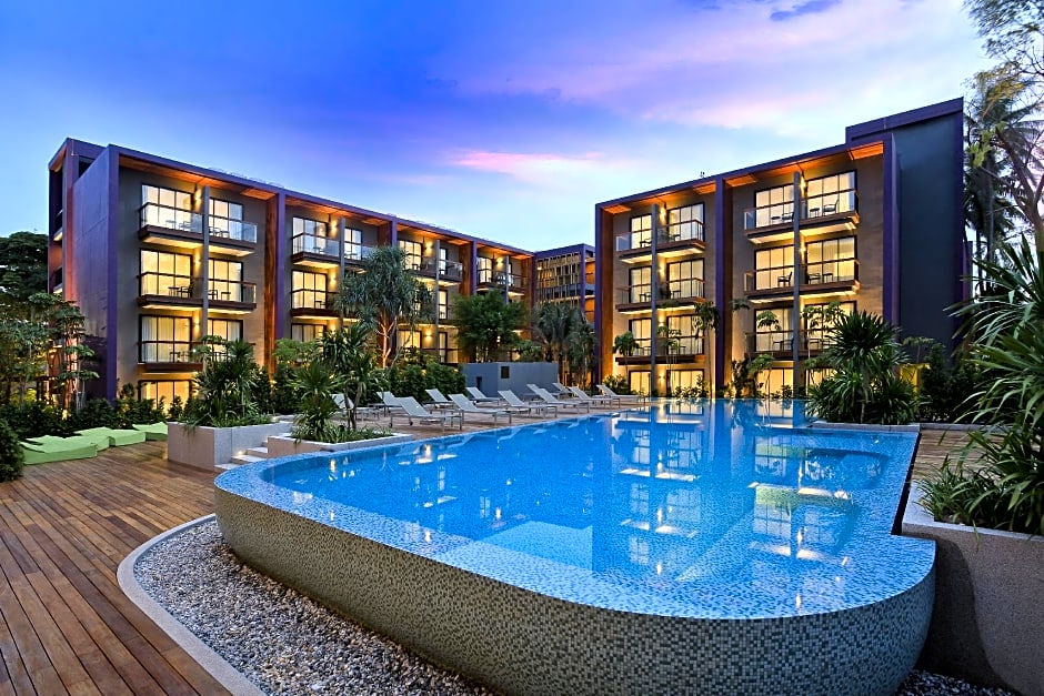 Holiday Inn Express Phuket Patong Beach Central By IHG