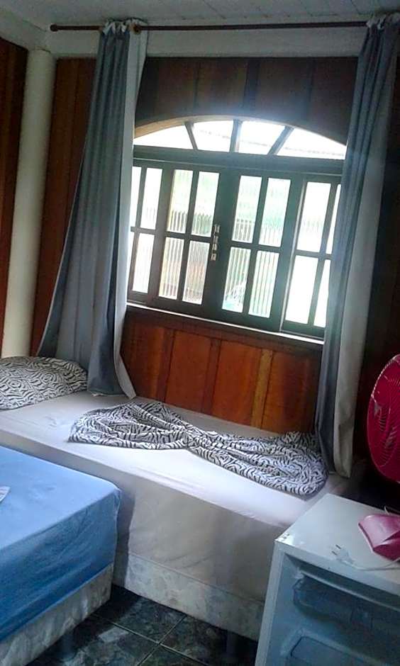 Photo 1 of 5 of Triple Room