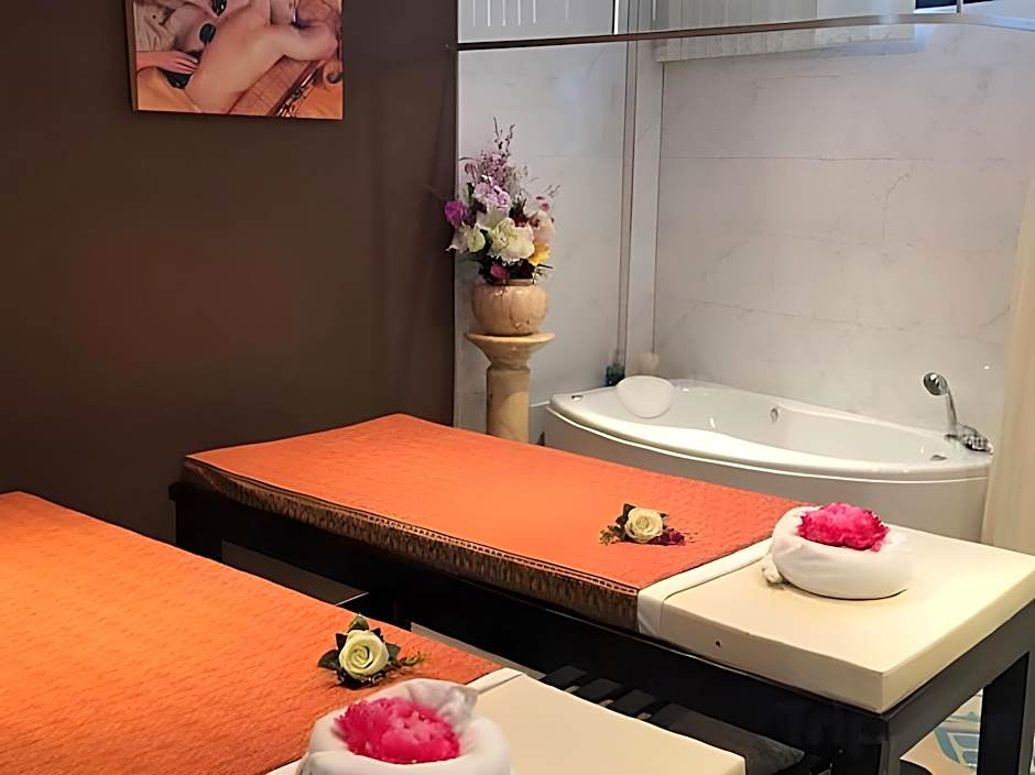 At Samui Boutique Hotel