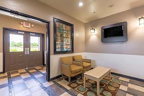Studio 6 Bay City TX
