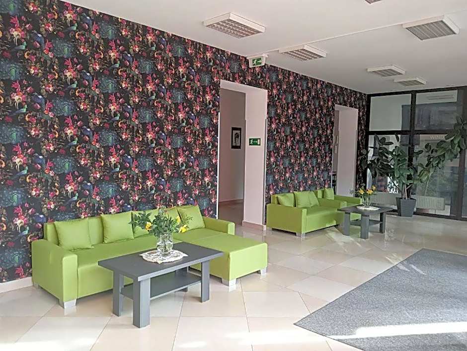 Szkolne Schronisko Młodzieżowe Dąbrówka