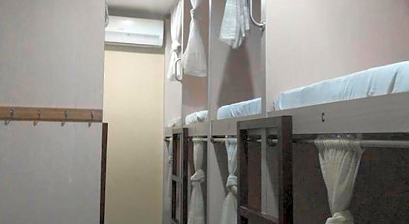 H2 Segama Backpackers