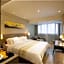Home Inn Plus (Ningbo Old Bund Tianyi Square)