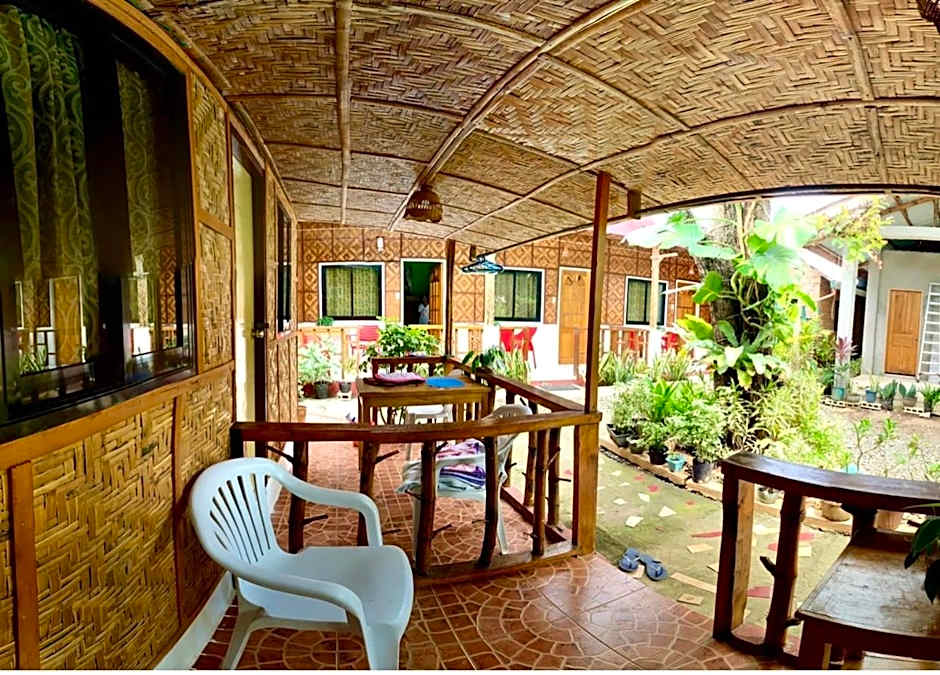 Domos Native Guest House
