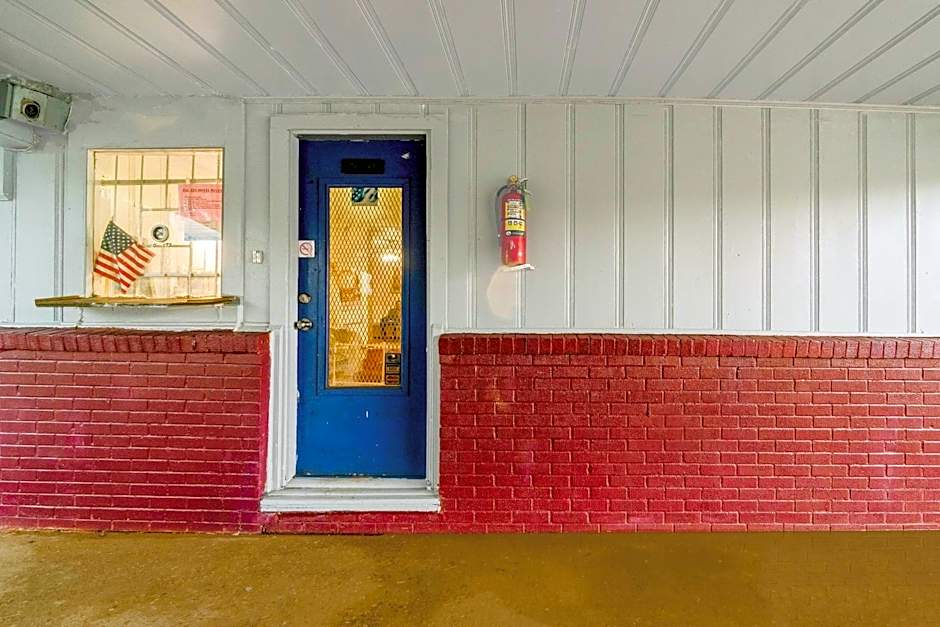 Budget Inn By OYO Palestine TX Hwy 79