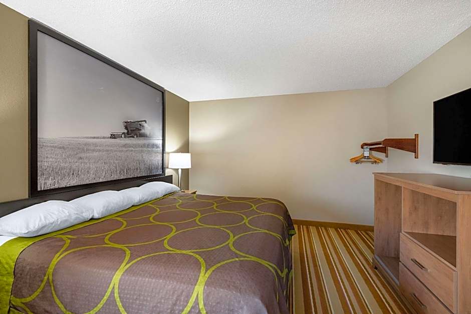 Super 8 by Wyndham O Neill NE