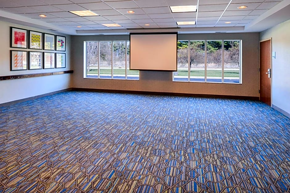 Holiday Inn Express Hotel & Suites Urbana-Champaign-U of I Area by IHG