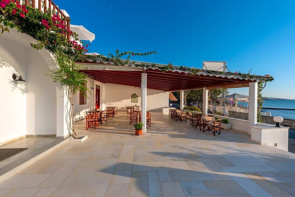 Irene Hotel - Beachfront