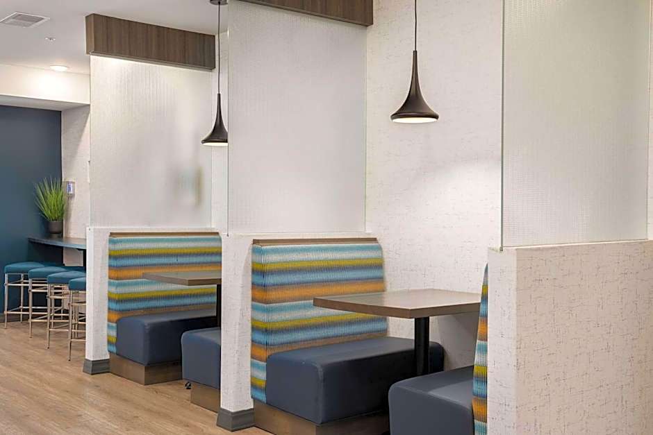 WaterWalk Extended Stay by Wyndham Minneapolis - Plymouth