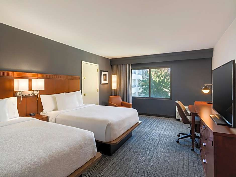 Courtyard by Marriott Sacramento Airport Natomas