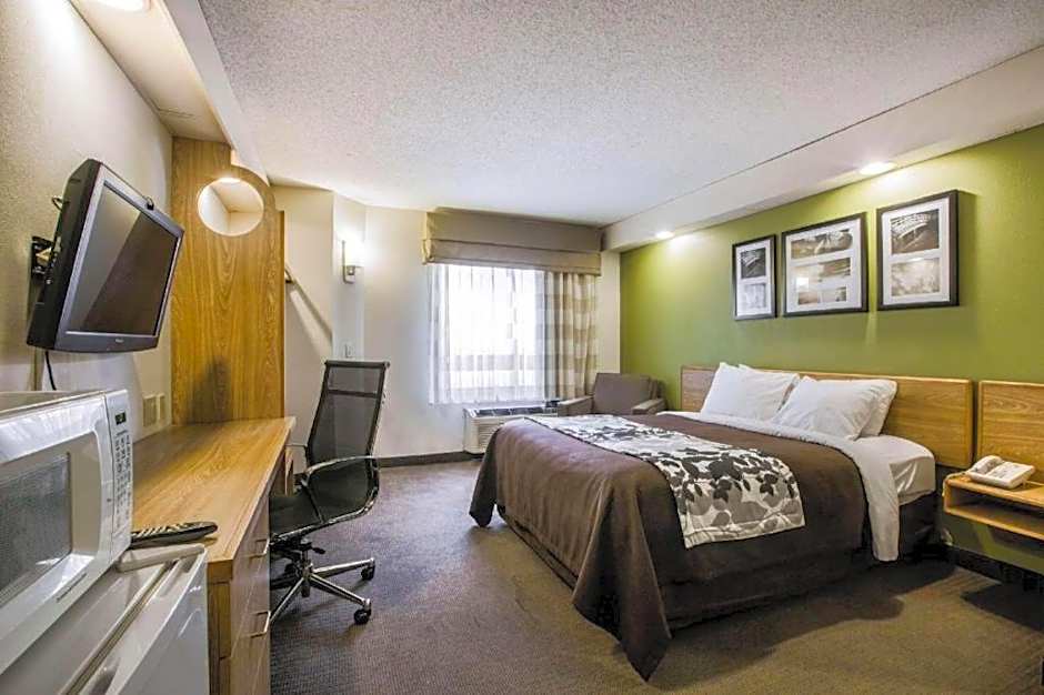 Rodeway Inn Austell Six Flags