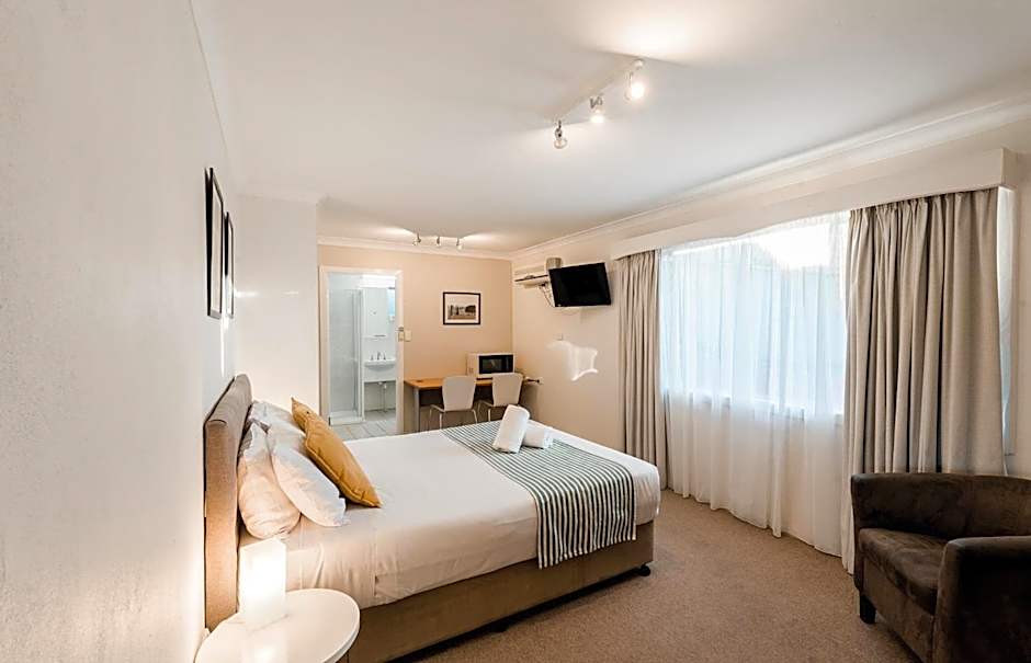 The Henry Parkes Tenterfield