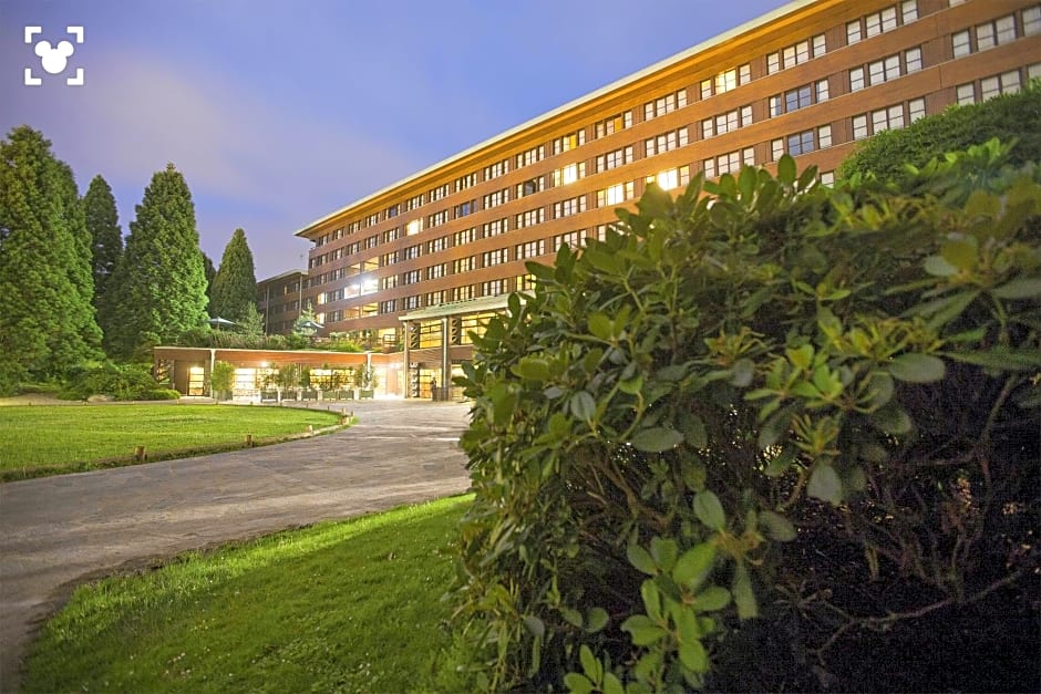Disney Sequoia Lodge