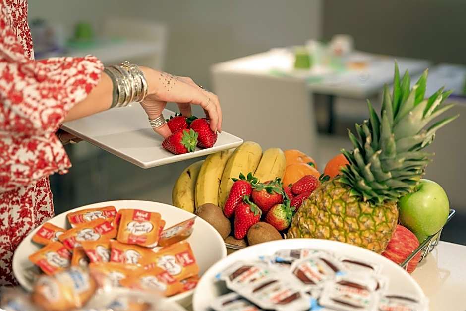 Ibis Styles Menton Centre