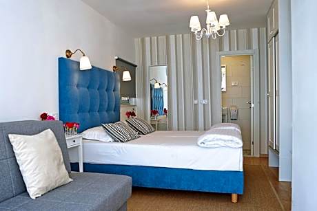 Superior Double or Twin Room with Sea View and Balcony