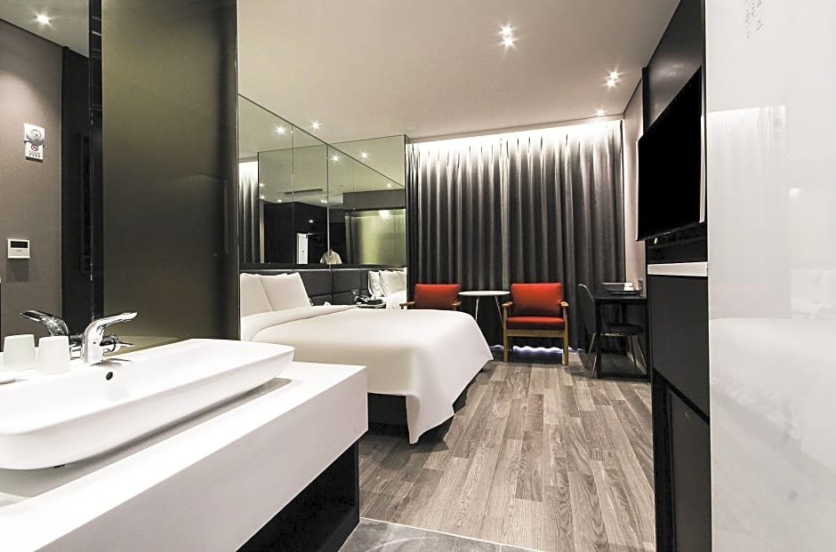 Busan Myungji CielOcean Hotel