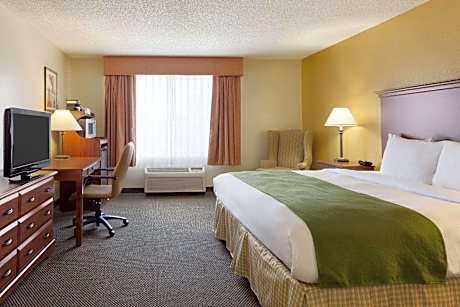 1 King Bed, Nonsmoking