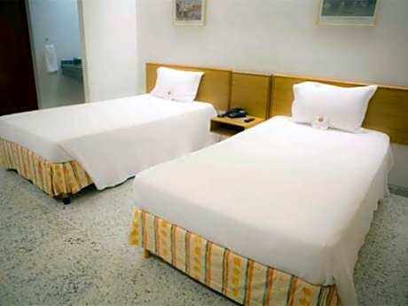 SUPERIOR SINGLE TWIN