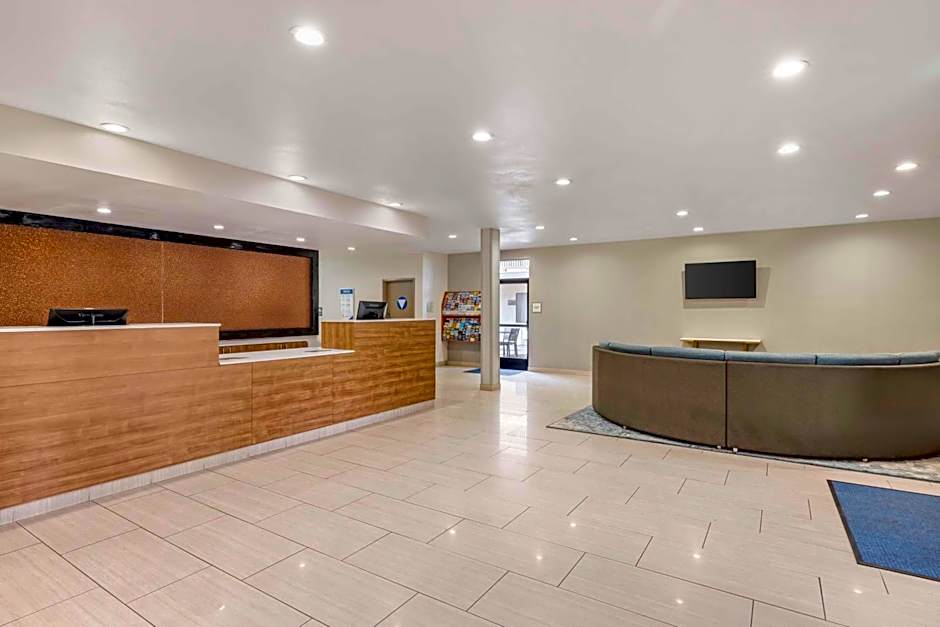 Best Western Carlsbad by the Sea