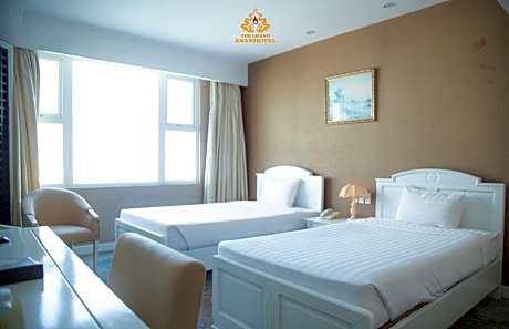 Superior Twin Room with City View