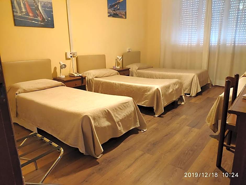 Giappone Inn Parking Hotel